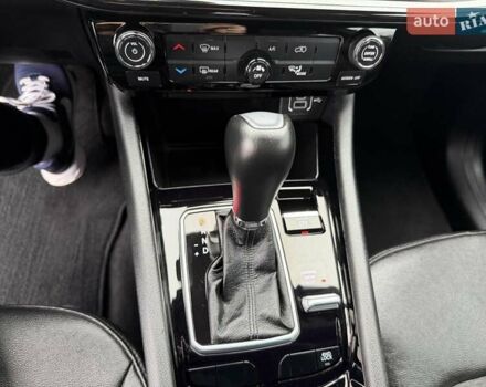 Черный Джип Компас, объемом двигателя 2 л и пробегом 30 тыс. км за 21500 $, фото 44 на Automoto.ua