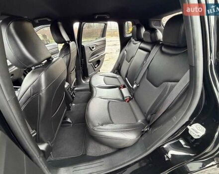 Черный Джип Компас, объемом двигателя 2 л и пробегом 30 тыс. км за 21500 $, фото 21 на Automoto.ua