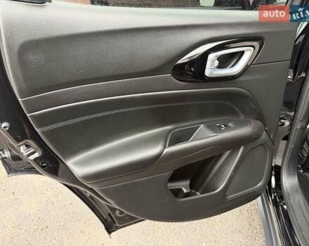 Черный Джип Компас, объемом двигателя 2 л и пробегом 30 тыс. км за 21500 $, фото 24 на Automoto.ua