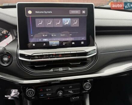 Черный Джип Компас, объемом двигателя 2 л и пробегом 30 тыс. км за 21500 $, фото 43 на Automoto.ua