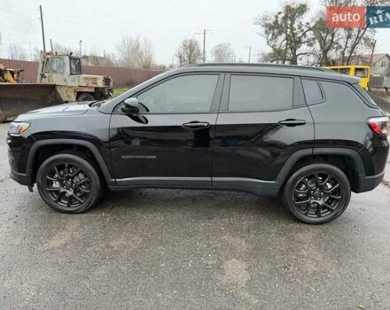 Черный Джип Компас, объемом двигателя 2 л и пробегом 30 тыс. км за 21500 $, фото 12 на Automoto.ua