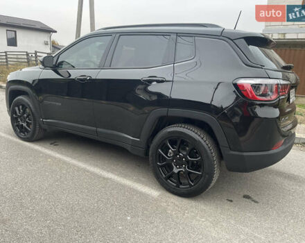 Черный Джип Компас, объемом двигателя 2 л и пробегом 18 тыс. км за 22900 $, фото 6 на Automoto.ua