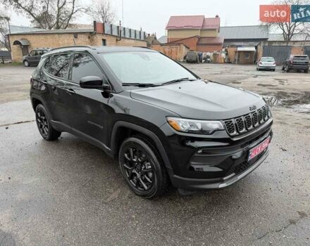Черный Джип Компас, объемом двигателя 2 л и пробегом 30 тыс. км за 21500 $, фото 41 на Automoto.ua
