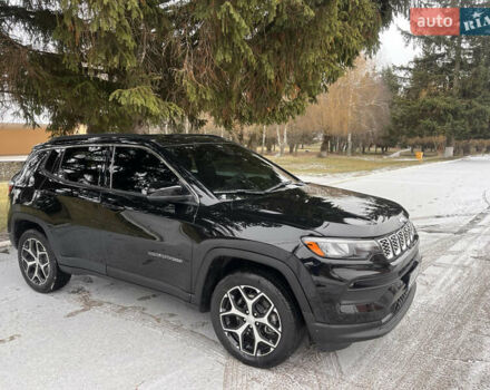 Черный Джип Компас, объемом двигателя 2 л и пробегом 21 тыс. км за 24200 $, фото 4 на Automoto.ua