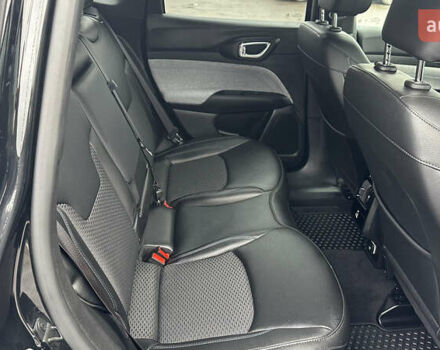 Чорний Джип Compass, об'ємом двигуна 2 л та пробігом 1 тис. км за 25300 $, фото 41 на Automoto.ua