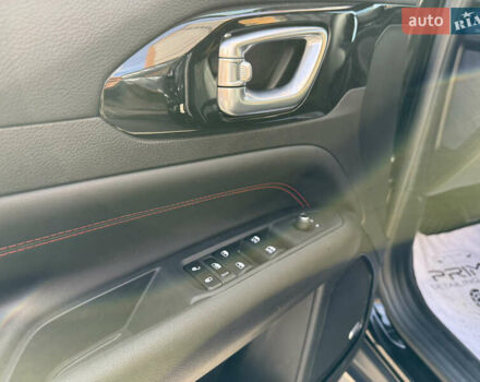 Чорний Джип Compass, об'ємом двигуна 2 л та пробігом 6 тис. км за 25200 $, фото 12 на Automoto.ua