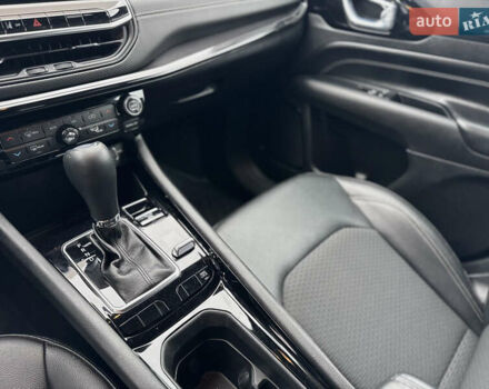 Черный Джип Компас, объемом двигателя 2 л и пробегом 9 тыс. км за 19900 $, фото 26 на Automoto.ua