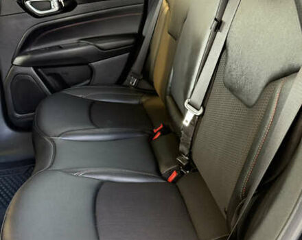 Черный Джип Компас, объемом двигателя 2 л и пробегом 17 тыс. км за 25000 $, фото 17 на Automoto.ua