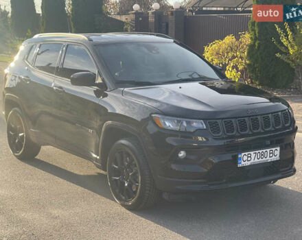 Черный Джип Компас, объемом двигателя 2 л и пробегом 18 тыс. км за 22900 $, фото 1 на Automoto.ua