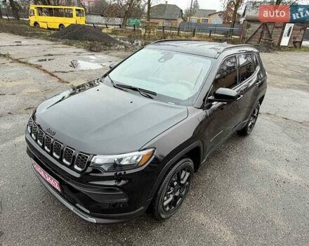 Черный Джип Компас, объемом двигателя 2 л и пробегом 30 тыс. км за 21500 $, фото 45 на Automoto.ua