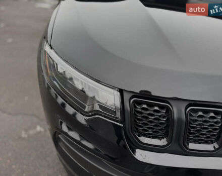 Черный Джип Компас, объемом двигателя 2 л и пробегом 9 тыс. км за 19900 $, фото 16 на Automoto.ua