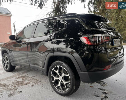 Черный Джип Компас, объемом двигателя 2 л и пробегом 21 тыс. км за 24200 $, фото 11 на Automoto.ua