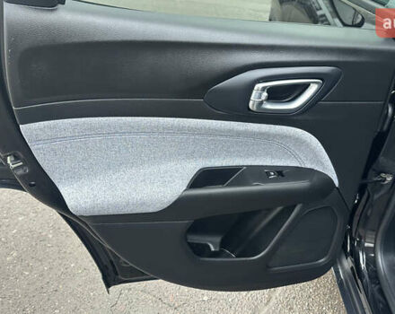 Чорний Джип Compass, об'ємом двигуна 2 л та пробігом 1 тис. км за 25300 $, фото 29 на Automoto.ua