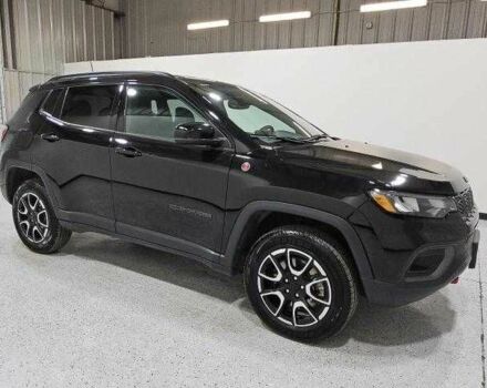 Черный Джип Компас, объемом двигателя 2 л и пробегом 34 тыс. км за 7000 $, фото 4 на Automoto.ua