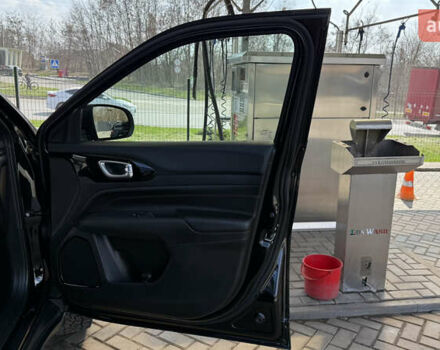 Черный Джип Компас, объемом двигателя 2 л и пробегом 17 тыс. км за 25000 $, фото 9 на Automoto.ua