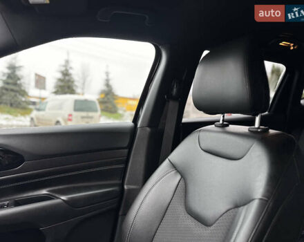 Черный Джип Компас, объемом двигателя 2 л и пробегом 9 тыс. км за 19900 $, фото 33 на Automoto.ua