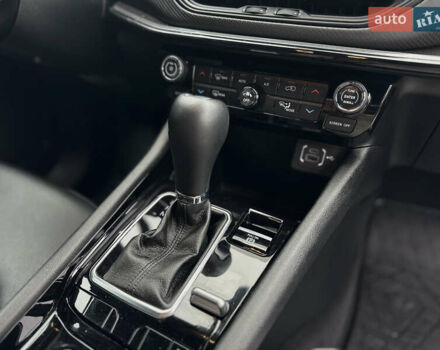 Черный Джип Компас, объемом двигателя 2 л и пробегом 9 тыс. км за 19900 $, фото 25 на Automoto.ua