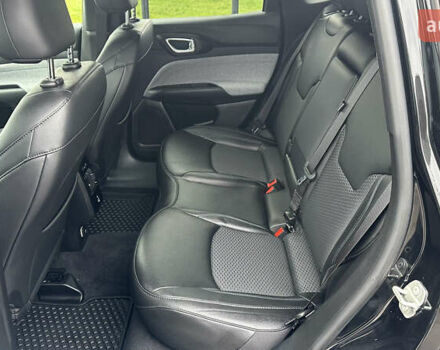 Чорний Джип Compass, об'ємом двигуна 2 л та пробігом 1 тис. км за 25300 $, фото 33 на Automoto.ua