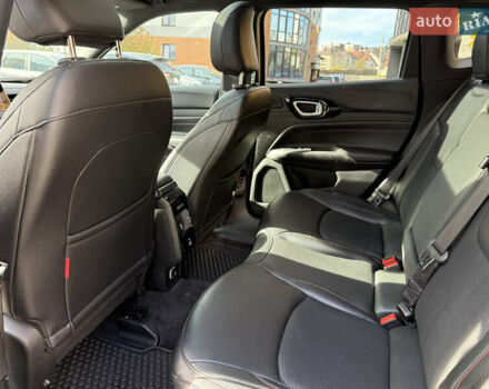 Чорний Джип Compass, об'ємом двигуна 2 л та пробігом 6 тис. км за 25200 $, фото 19 на Automoto.ua