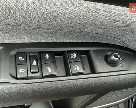 Чорний Джип Compass, об'ємом двигуна 2 л та пробігом 1 тис. км за 25300 $, фото 22 на Automoto.ua