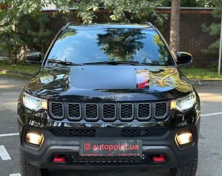 Черный Джип Компас, объемом двигателя 2 л и пробегом 10 тыс. км за 25999 $, фото 1 на Automoto.ua