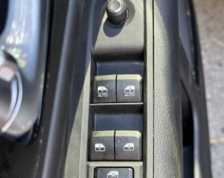 Черный Джип Компас, объемом двигателя 2 л и пробегом 10 тыс. км за 25999 $, фото 28 на Automoto.ua