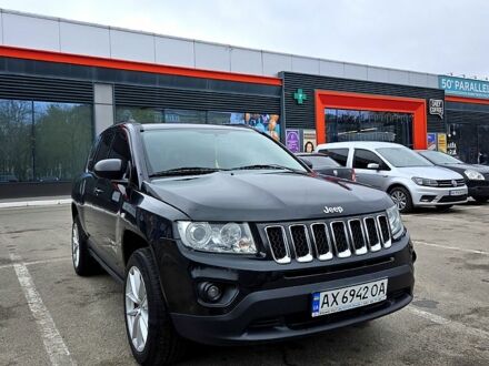 Чорний Джип Compass, об'ємом двигуна 2.2 л та пробігом 158 тис. км за 11000 $, фото 1 на Automoto.ua