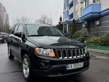 Джип Компас 2011 в Киеве на Automoto.ua Черный Джип Компас, объемом двигателя 2.36 л и пробегом 213 тыс. км за 9500 $, фото 1 на Automoto.ua