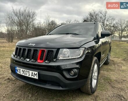 Черный Джип Компас, объемом двигателя 2 л и пробегом 160 тыс. км за 10600 $, фото 1 на Automoto.ua