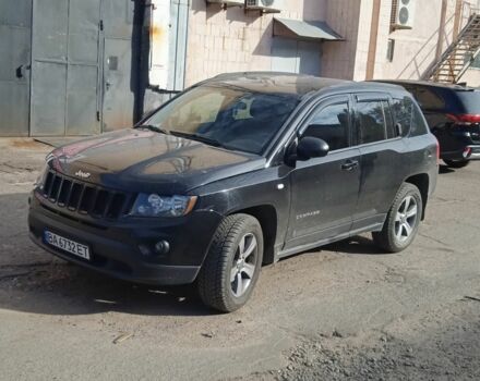 Черный Джип Компас, объемом двигателя 2.4 л и пробегом 250 тыс. км за 7300 $, фото 1 на Automoto.ua
