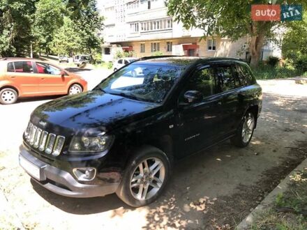 Джип Компас 2013 в Черновцах на Automoto.ua Черный Джип Компас, объемом двигателя 2.14 л и пробегом 206 тыс. км за 10500 $, фото 1 на Automoto.ua