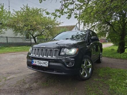 Черный Джип Компас, объемом двигателя 2.4 л и пробегом 170 тыс. км за 10500 $, фото 1 на Automoto.ua
