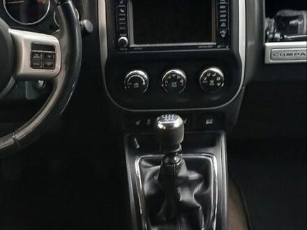 Чорний Джип Compass, об'ємом двигуна 2.2 л та пробігом 218 тис. км за 9600 $, фото 1 на Automoto.ua