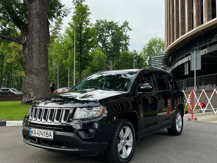 Черный Джип Компас, объемом двигателя 2.36 л и пробегом 195 тыс. км за 7850 $, фото 1 на Automoto.ua