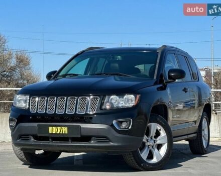 Черный Джип Компас, объемом двигателя 2.36 л и пробегом 178 тыс. км за 9850 $, фото 1 на Automoto.ua