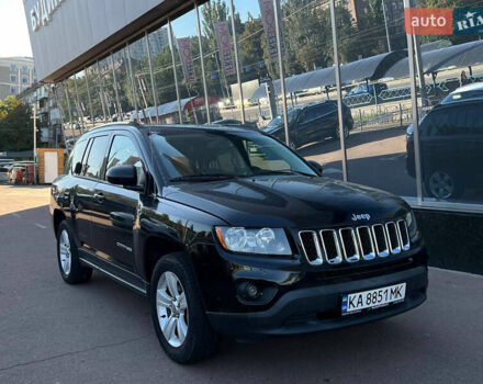 Черный Джип Компас, объемом двигателя 2.4 л и пробегом 112 тыс. км за 9900 $, фото 1 на Automoto.ua