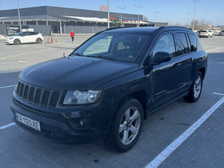 Чорний Джип Compass, об'ємом двигуна 2.4 л та пробігом 195 тис. км за 9800 $, фото 1 на Automoto.ua