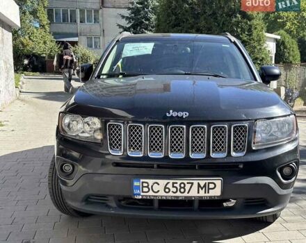 Черный Джип Компас, объемом двигателя 2.36 л и пробегом 157 тыс. км за 9000 $, фото 1 на Automoto.ua