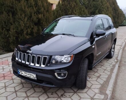 Черный Джип Компас, объемом двигателя 2 л и пробегом 125 тыс. км за 13700 $, фото 1 на Automoto.ua