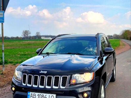 Джип Compass 2016 у Харкові на Automoto.ua Чорний Джип Compass, об'ємом двигуна 2.4 л та пробігом 248 тис. км за 9800 $, фото 1 на Automoto.ua