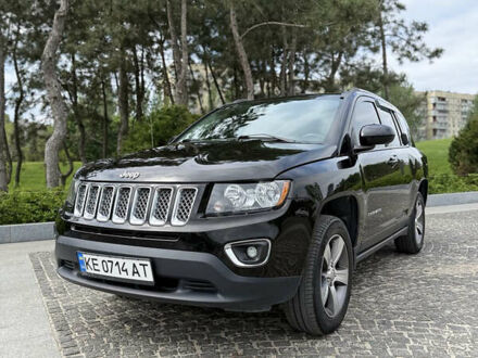 Джип Compass 2016 у Дніпро (Дніпропетровську) на Automoto.ua Чорний Джип Compass, об'ємом двигуна 2.36 л та пробігом 160 тис. км за 11000 $, фото 1 на Automoto.ua