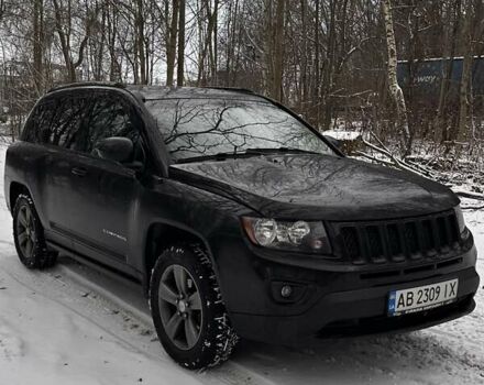 Черный Джип Компас, объемом двигателя 2.36 л и пробегом 200 тыс. км за 11000 $, фото 1 на Automoto.ua