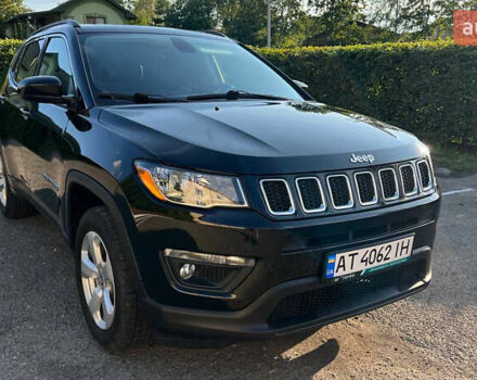 Чорний Джип Compass, об'ємом двигуна 2.4 л та пробігом 72 тис. км за 14000 $, фото 1 на Automoto.ua