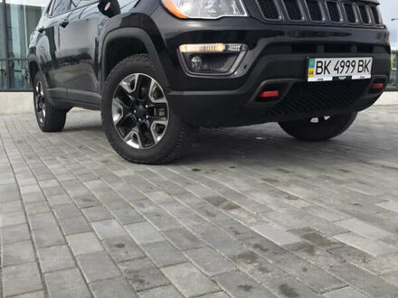Джип Compass 2017 у Рівному на Automoto.ua Чорний Джип Compass, об'ємом двигуна 2.4 л та пробігом 100 тис. км за 18500 $, фото 1 на Automoto.ua