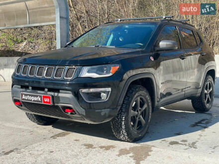 Джип Компас 2017 в Киеве на Automoto.ua Черный Джип Компас, объемом двигателя 2.4 л и пробегом 85 тыс. км за 17290 $, фото 1 на Automoto.ua