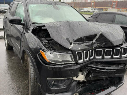 Черный Джип Компас, объемом двигателя 2.4 л и пробегом 180 тыс. км за 9000 $, фото 1 на Automoto.ua