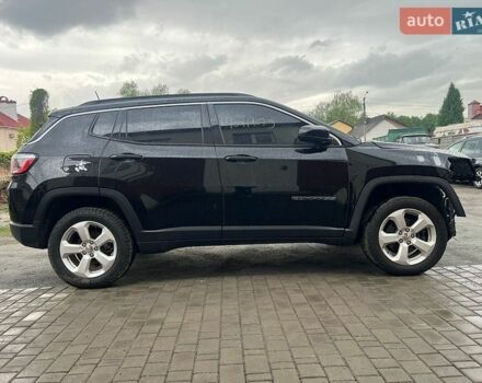 Чорний Джип Compass, об'ємом двигуна 0 л та пробігом 120 тис. км за 9900 $, фото 1 на Automoto.ua