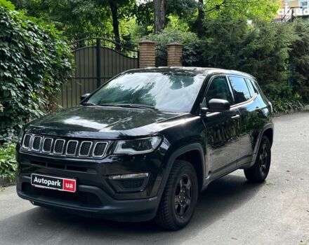 Черный Джип Компас, объемом двигателя 2.4 л и пробегом 93 тыс. км за 15290 $, фото 1 на Automoto.ua
