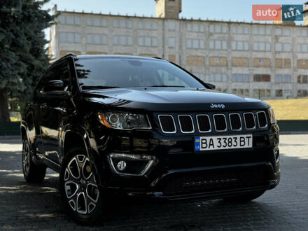Джип Compass 2017 у Кропивницькому (Кіровограді) на Automoto.ua Чорний Джип Compass, об'ємом двигуна 2.36 л та пробігом 37 тис. км за 16000 $, фото 1 на Automoto.ua