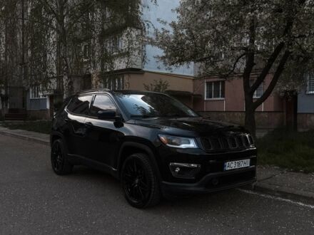 Черный Джип Компас, объемом двигателя 2.4 л и пробегом 162 тыс. км за 15500 $, фото 1 на Automoto.ua